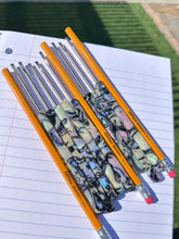Load image into Gallery viewer, Pourcasso Black Pearl Pencil Flatheads