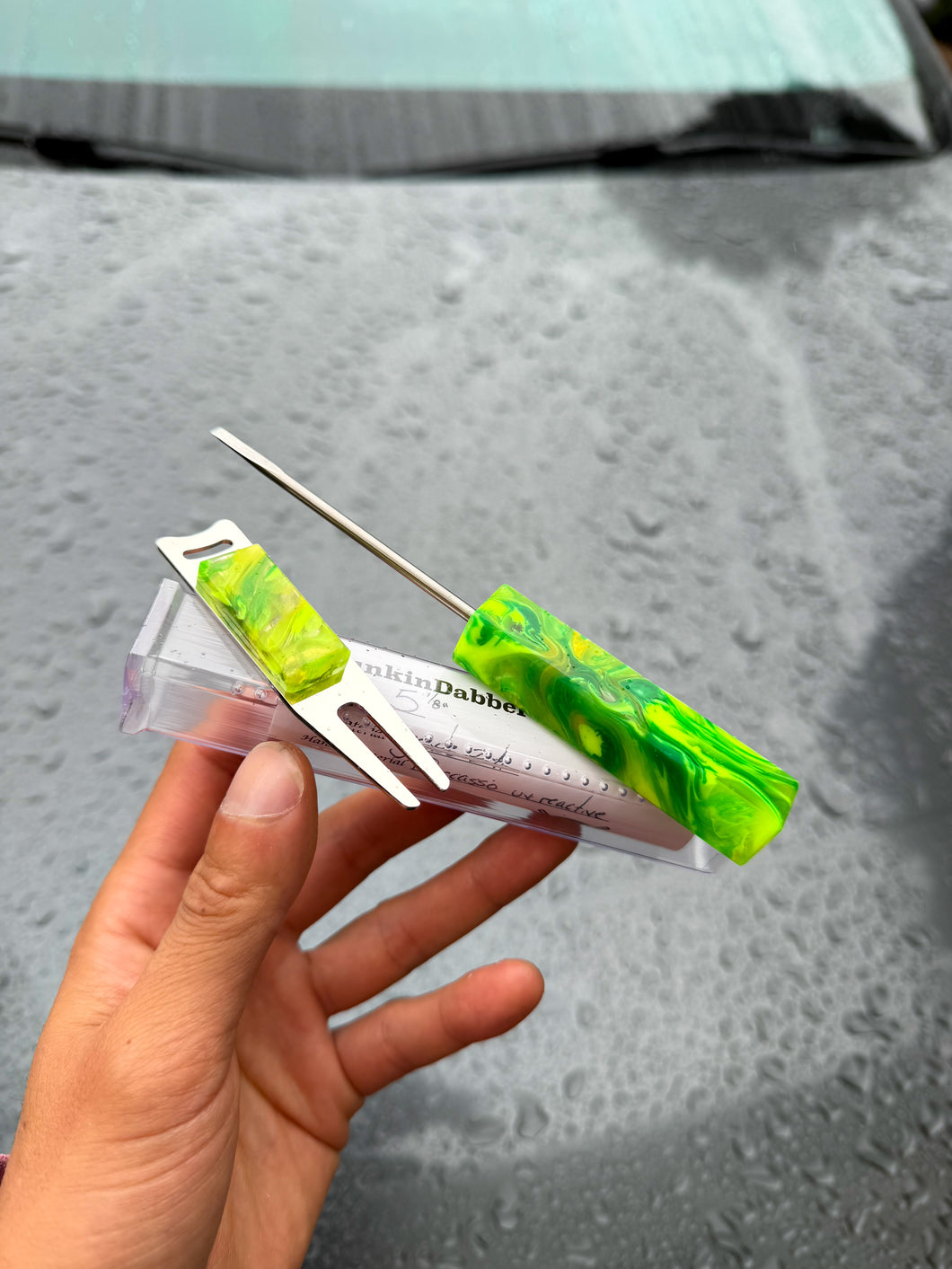 Pourcasso Uv Reactive Flathead w/ Divot Fixer