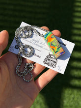 Load image into Gallery viewer, Pourcasso Uv Reactive Pendant Flathead