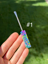 Load image into Gallery viewer, Kaotic Artworks Uv Reactive Travel Size Spatula