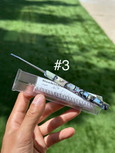 Load image into Gallery viewer, Pourcasso Black Pearl Pencil Flatheads