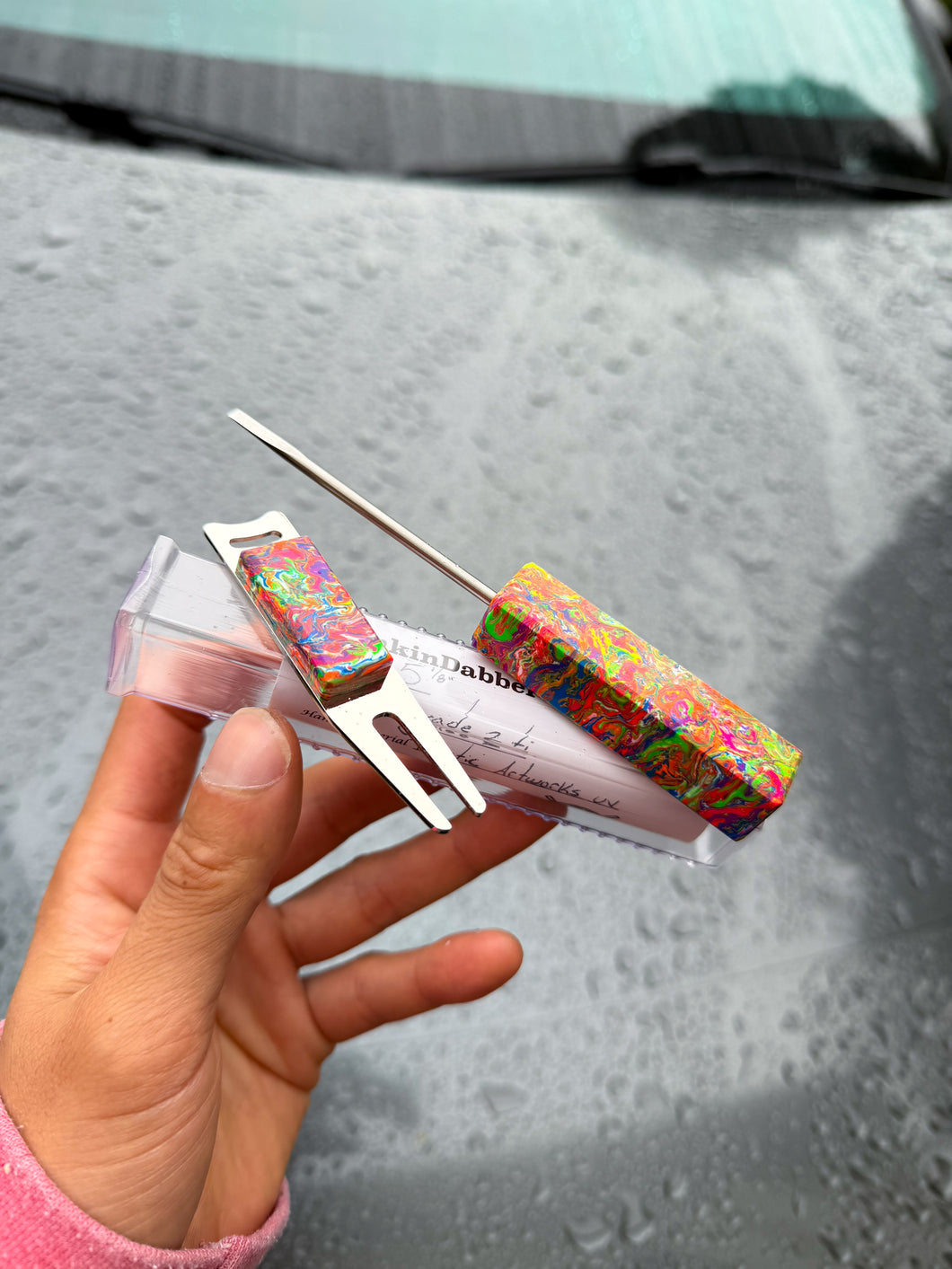 Kaotic Artworks Uv Reactive Flathead w/ Divot Fixer