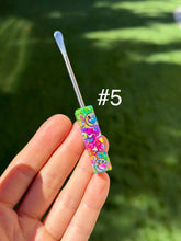 Load image into Gallery viewer, Kaotic Artworks Uv Reactive Travel Size Spatula