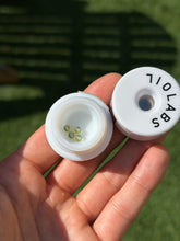 Load image into Gallery viewer, Steve H 4mm Rainbow Wig-Wag Pearl