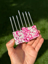 Load image into Gallery viewer, Kaotic Artworks Uv Reactive Travel Size Hello Kitty Flatheads